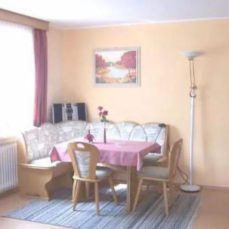 Mit Terrasse- Garten Und Grill By Interhome *