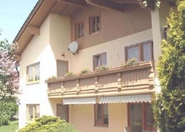 Mit Terrasse- Garten Und Grill By Interhome *
